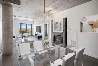 212 N 1st St Unit 207, Minneapolis, MN 55401