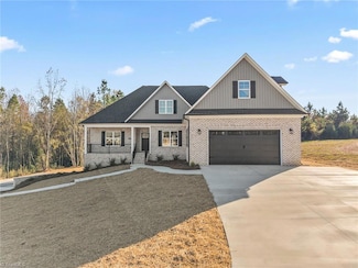 210 Painted Trail, Lexington, NC 27295