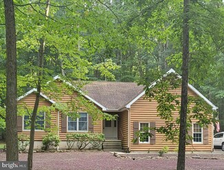 19 Delaware Dr W, Hazleton, PA 18202