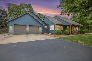 7272 E M 113, Kingsley, MI 49649