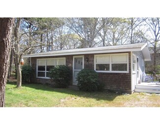 10 Cape Cir, Eastham, MA 02642