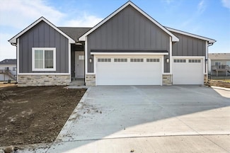 1902 16th Cir SE, Altoona, IA 50009
