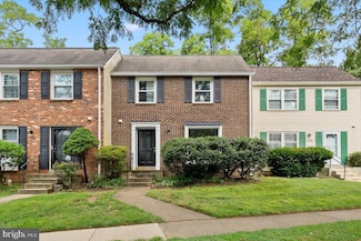 2908 Everleigh Way, Fairfax, VA 22031