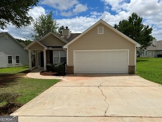 1750 Courtyard Ln, McDonough, GA 30252