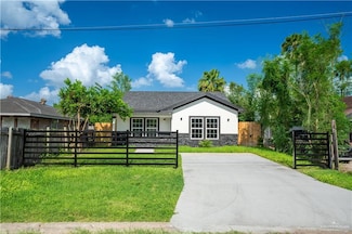 612 S 21st St, Donna, TX 78537