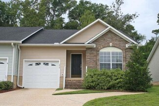 208 Huntington Pointe Dr, Thomasville, GA 31757
