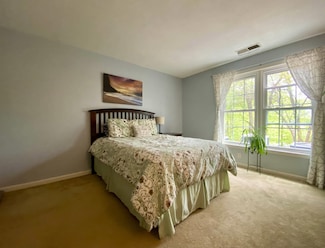181 Eastern Ave Unit 104, Manchester, NH 03104
