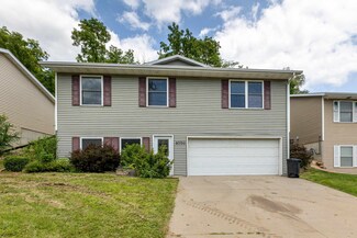 4050 Peru Rd, Dubuque, IA 52001