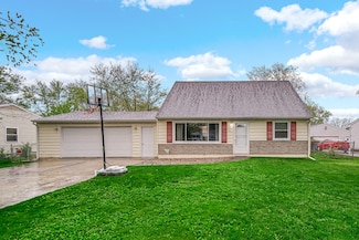705 Juniper Rd, Valparaiso, IN 46385