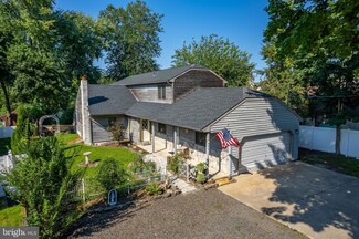 3400 Lakeside Dr, Williamstown, NJ 08094