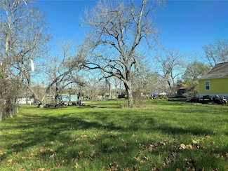 512 W Jefferson St, Brenham, TX 77833