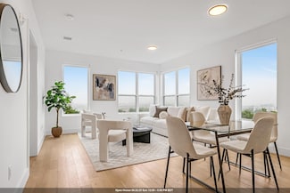 649 38th St Unit 410, Union City, NJ 07087