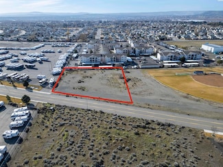 9145 Saint Thomas Dr, Pasco, WA 99301
