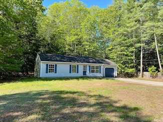 11 Common Way, Buxton, ME 04093