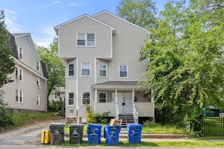 404-406 Franklin St, Springfield, MA 01104