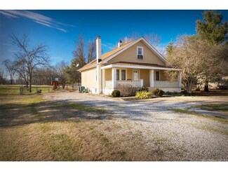 10785 Highway 135 NE, New Salisbury, IN 47161