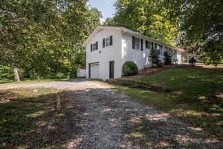 514 Spring Ln, Columbia, TN 38401