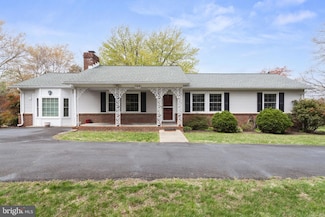 189 N Bluewater Blvd, Mineral, VA 23117