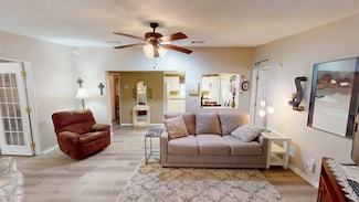 199 Tiger Lilly Dr, Parrish, FL 34219