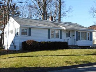 68 Tennyson St, Worcester, MA 01610