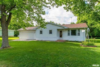 308 Mill St, Lincoln, IL 62656