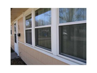 4501 Benton St NE, Cedar Rapids, IA 52402