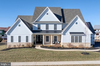 425 Southampton Dr, Lititz, PA 17543