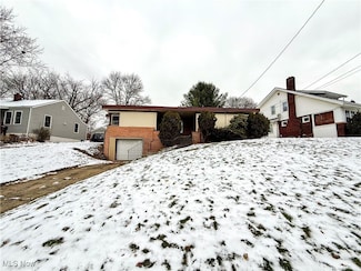 1635 Goodyear Blvd, Akron, OH 44305