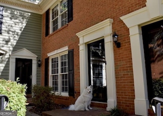 2 Mount Vernon Cir, Atlanta, GA 30338