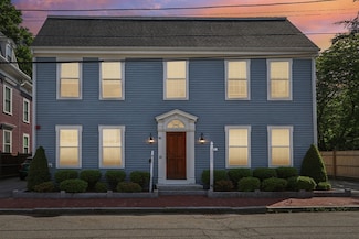 41 Washington St Unit D, Newburyport, MA 01950