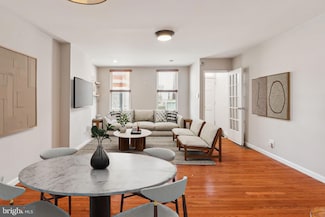 1720 Alter St, Philadelphia, PA 19146