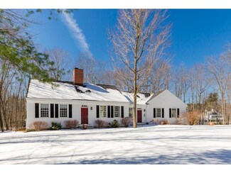 3 Whitehall Rd, South Hampton, NH 03827