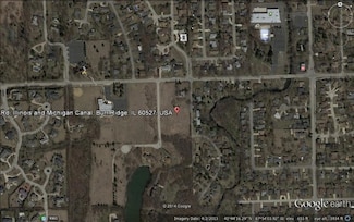 19 Buege Ln, Willowbrook, IL 60527