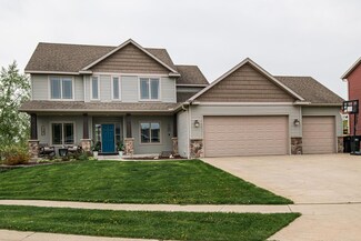 4796 Manor End Ln NW, Rochester, MN 55901