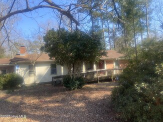 1521 Oakley Rd, Castle Hayne, NC 28429