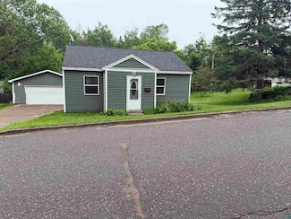 812 Allen St, Cloquet, MN 55720