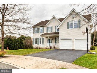 213 Four in Hand Ct, West Chester, PA 19382