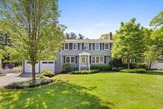 6 Matthew St, Andover, MA 01810