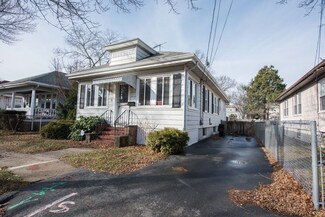 26 Baxter Ave, Quincy, MA 02169