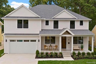 801 Hawthorn Ave, Royal Oak, MI 48067