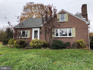 110 Station Rd, Orwigsburg, PA 17961