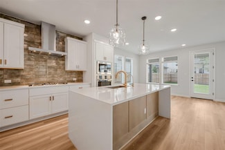 1205 N Roger Hanks Pkwy, Dripping Springs, TX 78620