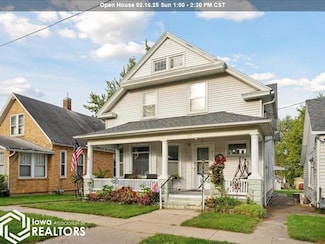 1309 N 8th St, Burlington, IA 52601