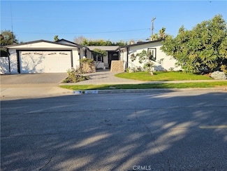 292 Villanova Rd, Costa Mesa, CA 92626
