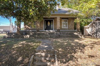 402 N Mckinley Ave, Sand Springs, OK 74063