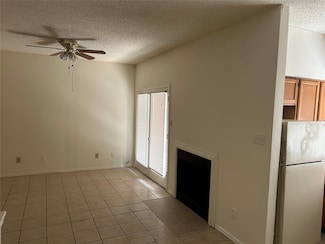 9747 Whitehurst Dr Unit 85, Dallas, TX 75243