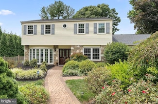 122 Hollyhock Dr, Lafayette Hill, PA 19444