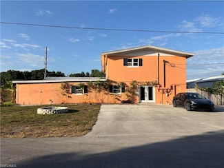 133 Florida Ave NW, Moore Haven, FL 33471