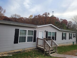 324 N Patton Ave, Rockwood, TN 37854