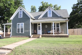 33 College St, Friendship, TN 38034